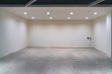  Shop For Rent in Vittal Mallya Road
