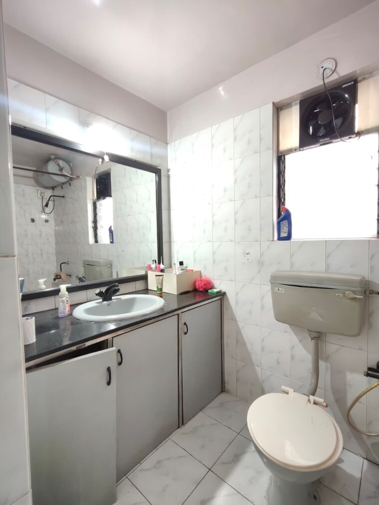 Team Area, silver-oak 2 Bedroom 950 Sq.Ft. Apartment In Kalyani Nagar Pune 9231942