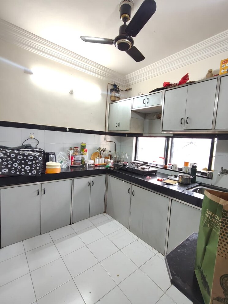 Kitchen, silver-oak 2 Bedroom 950 Sq.Ft. Apartment In Kalyani Nagar Pune 9231942