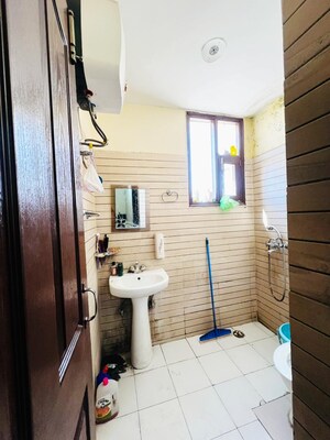 Team Area in 1 BHK Apartment at Singla South City, Lohgarh – for Rent