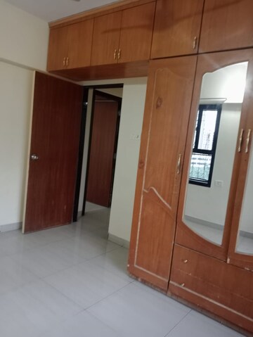 Bedroom in 2 BHK Apartment at Shree Vallabh Tower, Malad West – for Rent