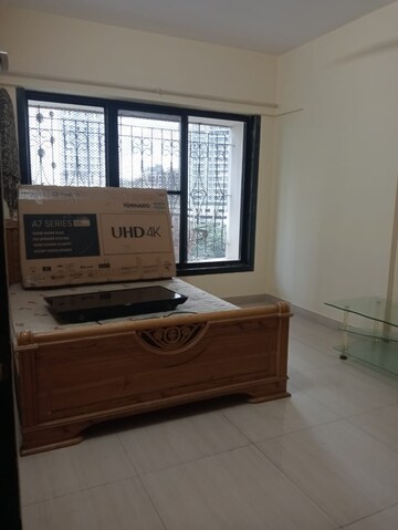 Bedroom in 2 BHK Apartment at Shree Vallabh Tower, Malad West – for Rent