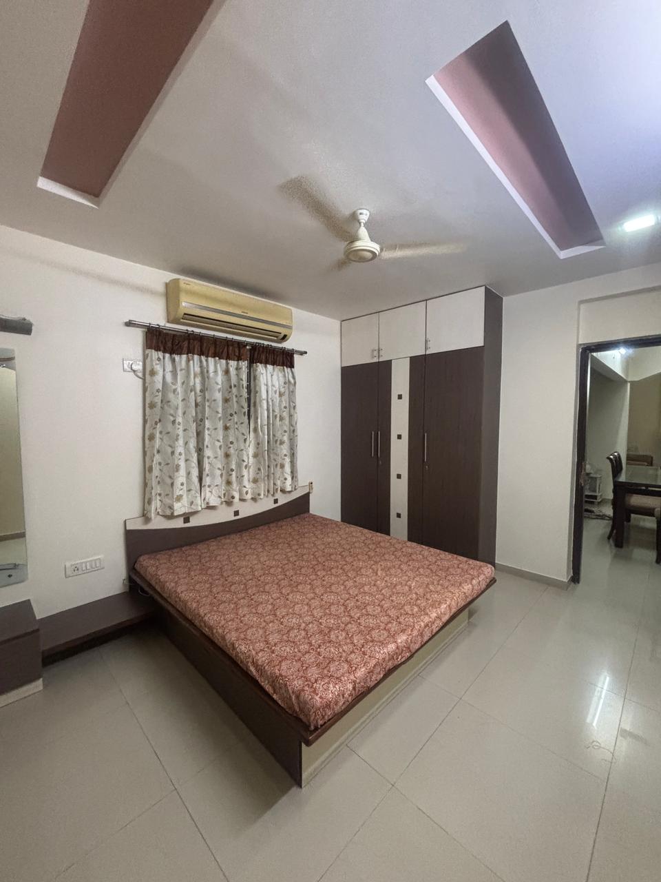3 BHK Apartment For Sale in Vastrapur