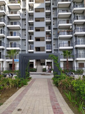 3.5 BHK Apartment – Exterior View View at Saviour Park, Mohan Nagar - for Rent