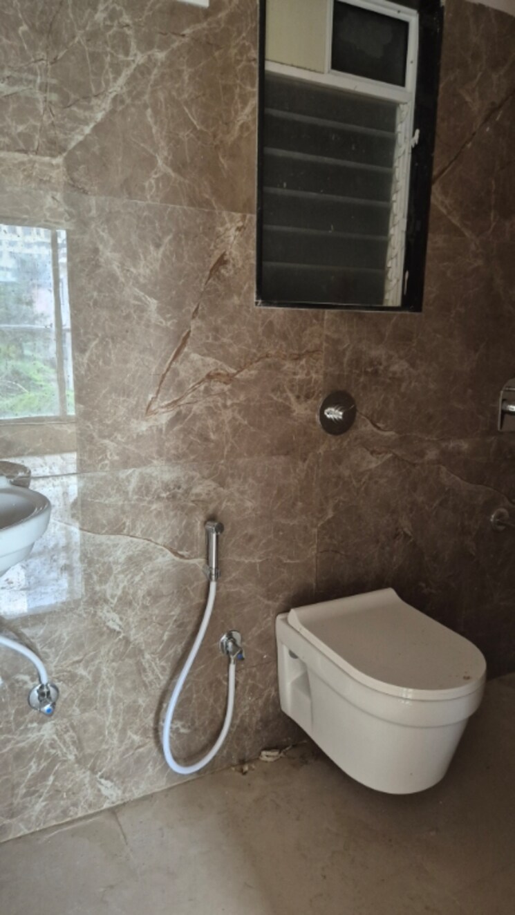 Bathroom, haware-intelligentia-axis 1 Bedroom 371 Sq.Ft. Apartment In Borivali East Mumbai 9231972