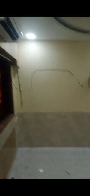 Furnished Amenities in 1 BHK Apartment at Shree Sai Sundar Nagar CHS, Lower Parel – for Rent