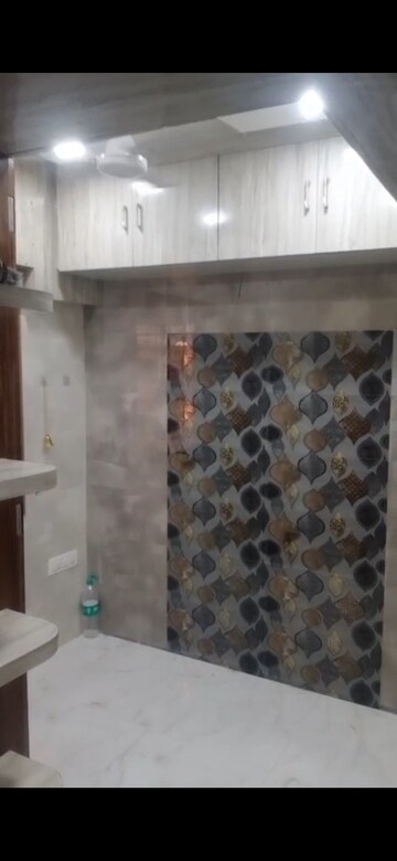 Furnished Amenities in 1 BHK Apartment at Shree Sai Sundar Nagar CHS, Lower Parel – for Rent