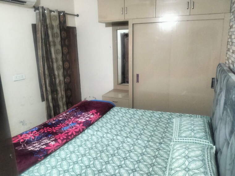 Master Bedroom, kharar kurali highway 1 Bedroom 540 Sq.Ft. Apartment In KharaR Kurali Highway Mohali 9231984