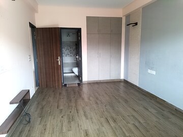 Bedroom in 3 BHK Apartment at Unitech The Residences Sector 33, Sector 33 – for Rent