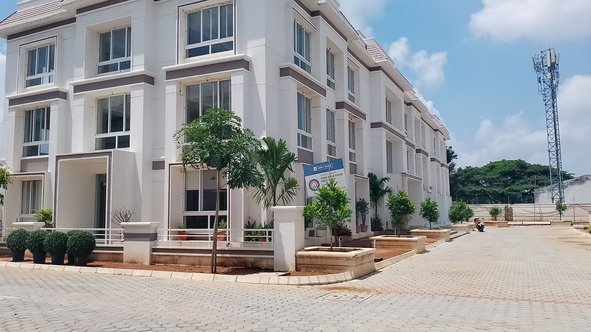 4 BHK + Pooja Room Villa For Sale in Venkateswa Builders 