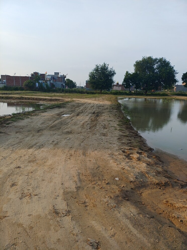 undefined, bhopani  75 Sq.Yd. Plot In Bhopani Faridabad 9232014