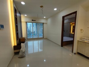 Room in 2 BHK Apartment at Sanghvi Evana, Worli – for Rent