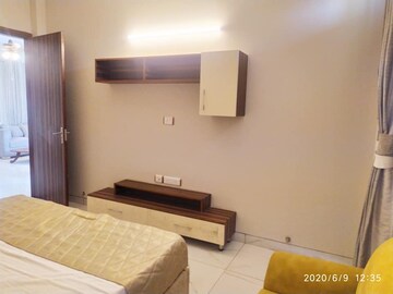 Furnished Amenities in 2 BHK Builder Floor at Bhai Randhir Singh Nagar – for Rent