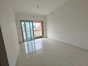 Room in 4 BHK Apartment at Shreenathji Odina, Chembur – for Rent