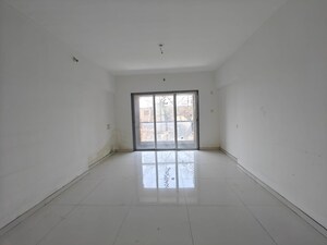 Room in 4 BHK Apartment at Shreenathji Odina, Chembur – for Rent