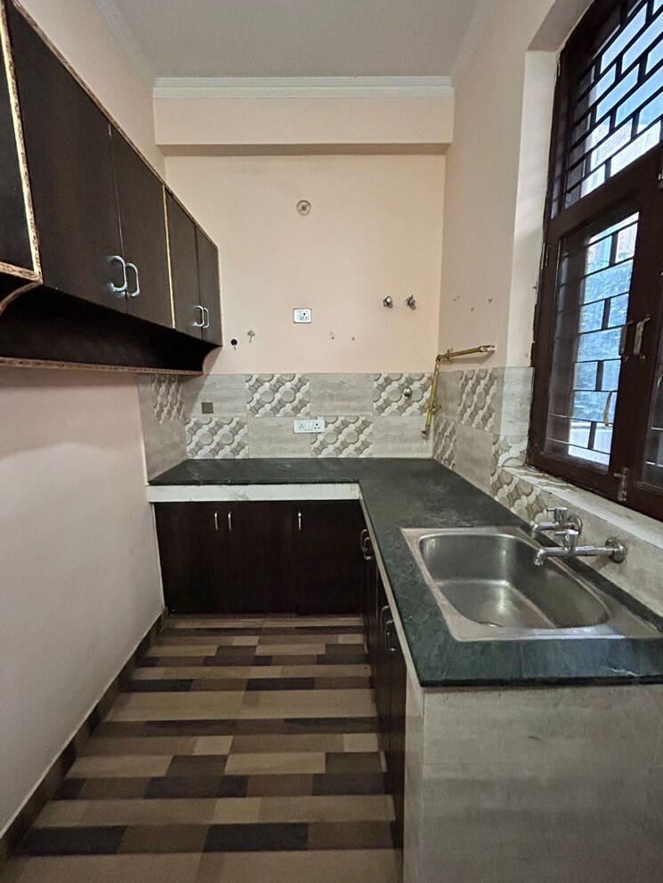 Kitchen, sector 23 1 Bedroom 850 Sq.Ft. Independent House In Sector 23 Gurgaon 9232109