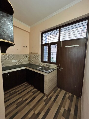 Kitchen in 1 BHK Independent House at Sector 23 – for Rent