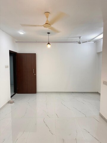 Room in 2 BHK Apartment at Jankalyan Nagar – for Rent