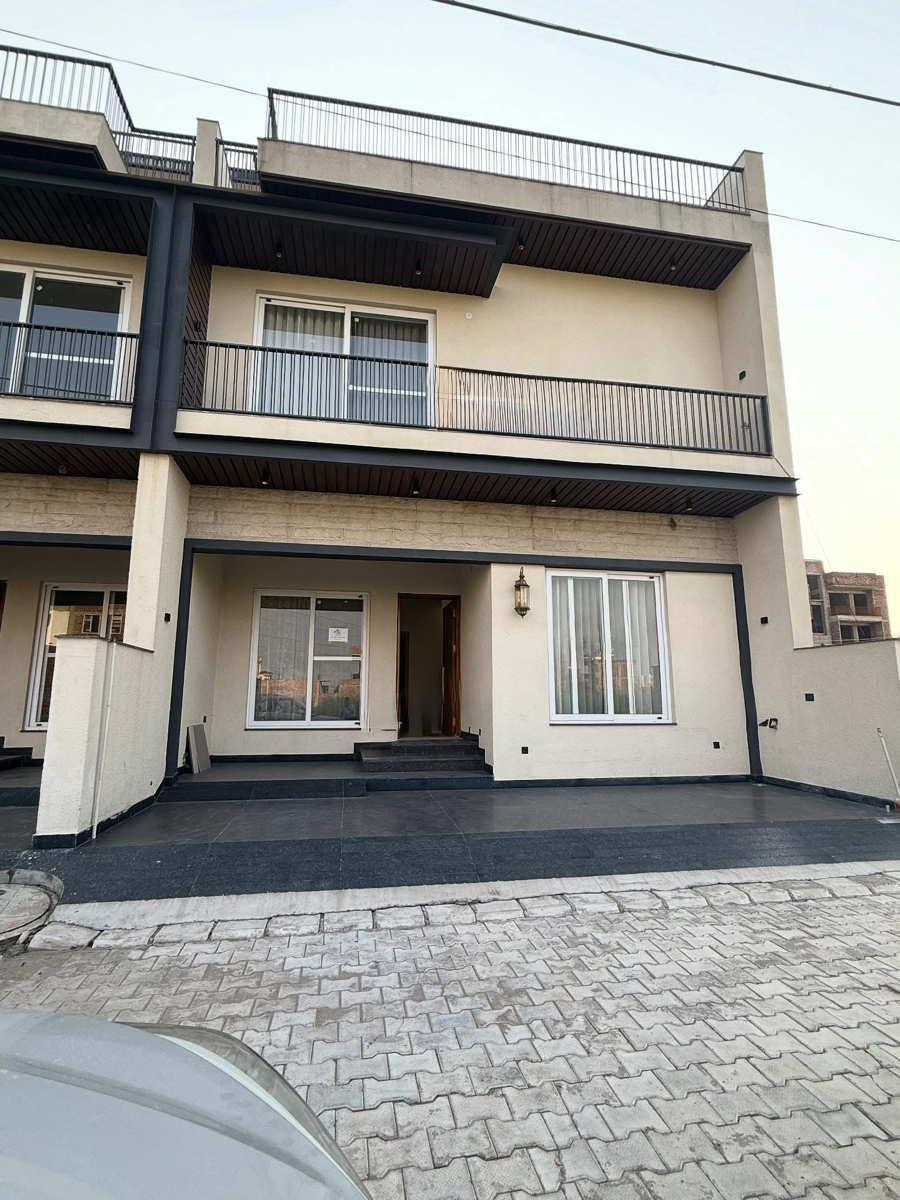 4 BHK + Pooja Room,Study Room,Extra Room Independent House For Sale in Sector 115