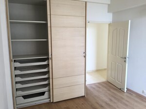  4 BHK Apartment at Pioneer Park Presidia, Sector 62 – for Rent