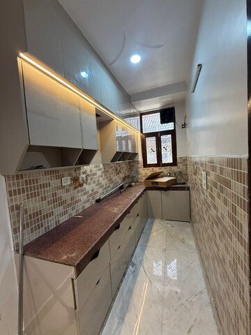 Kitchen in 3 BHK Builder Floor at Vaishali Sector 6 – for Sale