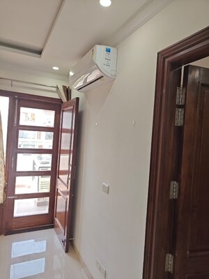  2 BHK Apartment at Sector 66 B – for Rent