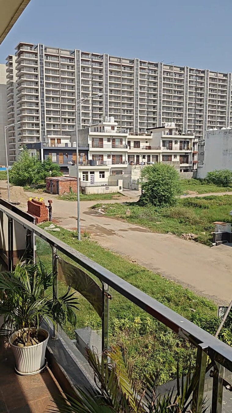 Balcony, sector 66 b 2 Bedroom 1100 Sq.Ft. Apartment In Sector 66 B Mohali 9232140