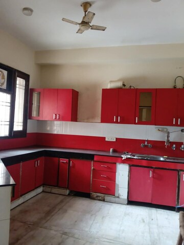 Kitchen in 3 BHK Builder Floor at Ansal Plaza Sector-23, Sector 23 – for Rent