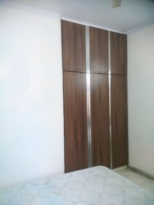 Room in 2 BHK Builder Floor at East Patel Nagar – for Rent