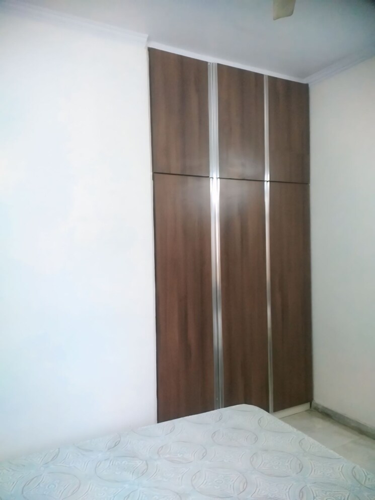Room, east patel nagar 2 Bedroom 1180 Sq.Ft. Builder Floor In East Patel Nagar Delhi 9232374