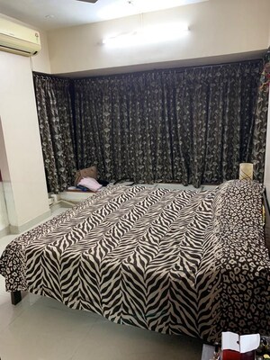 Bedroom in 2 BHK Apartment at NG Complex, Andheri East – for Rent