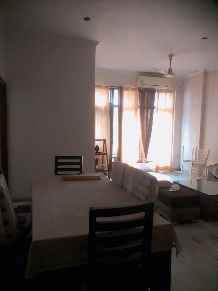 Living Room, east patel nagar 2 Bedroom 1180 Sq.Ft. Builder Floor In East Patel Nagar Delhi 9232374