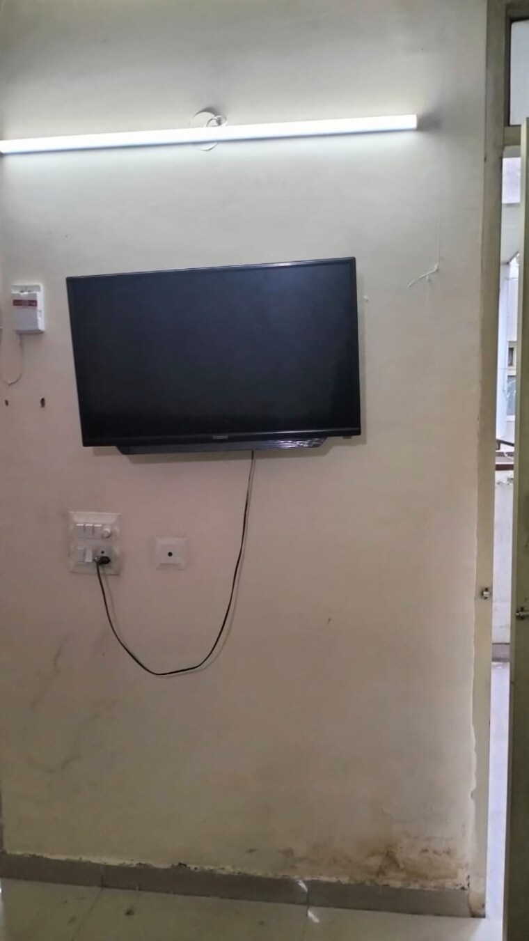 undefined, nk-savitry-enclave 1 Bedroom 700 Sq.Ft. Apartment In Vip Road Zirakpur 9232239