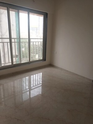 2 BHK Apartment For Sale in Dynasty Apartments, Kandivali East