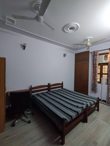 Bedroom in 3 BHK Builder Floor at Ansal Plaza Sector-23, Sector 23 – for Rent