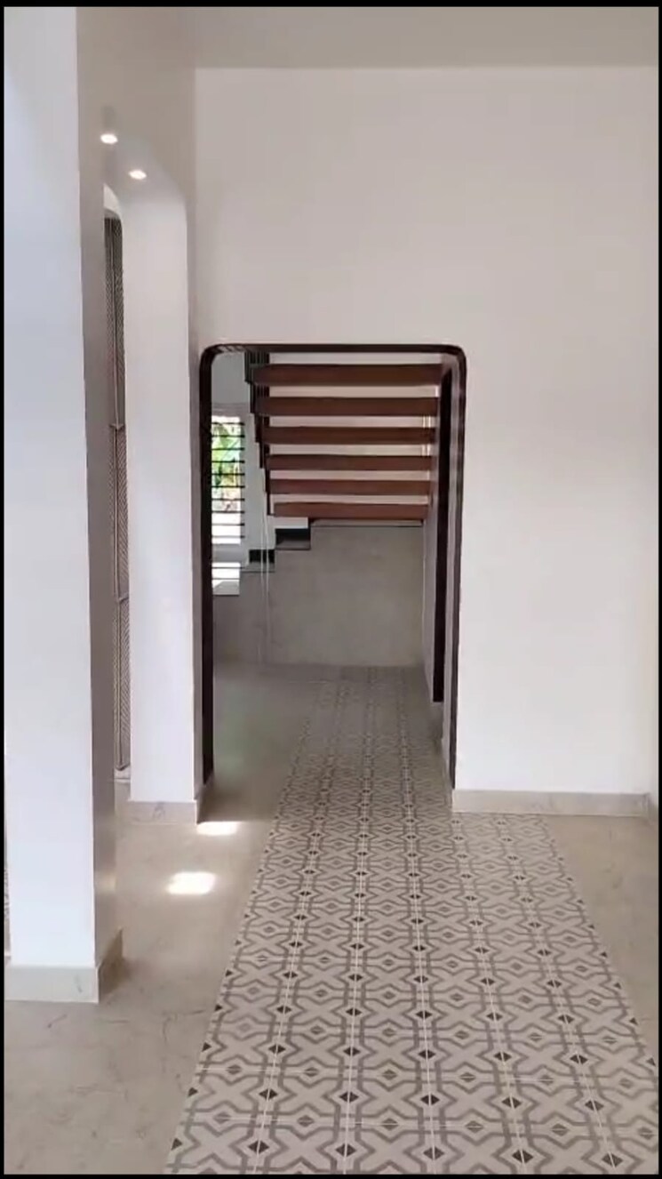 undefined, kuttoor 4 Bedroom 3000 Sq.Ft. Independent House In Kuttoor Thrissur 9232317