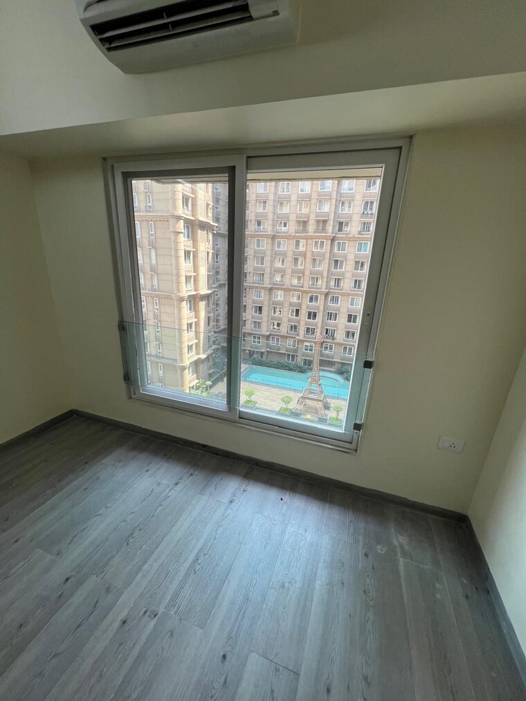 Room, k-raheja-vivarea 3 Bedroom 2040 Sq.Ft. Apartment In Mahalaxmi Mumbai 9232389