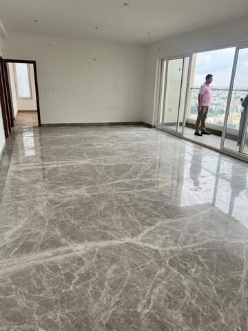 Room in 4 BHK Apartment at Prestige Fairfield, Rmv 2nd Stage – for Sale