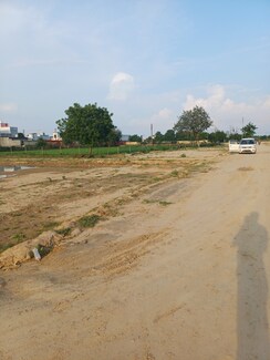 Plot For Sale in Bhopani