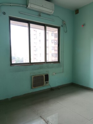 Room in 4 BHK Apartment at Lodha Casa Bella, Dombivli East – for Rent