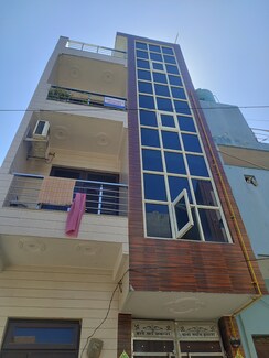 6 BHK + Pooja Room Independent House For Sale in Raj Nagar Extension