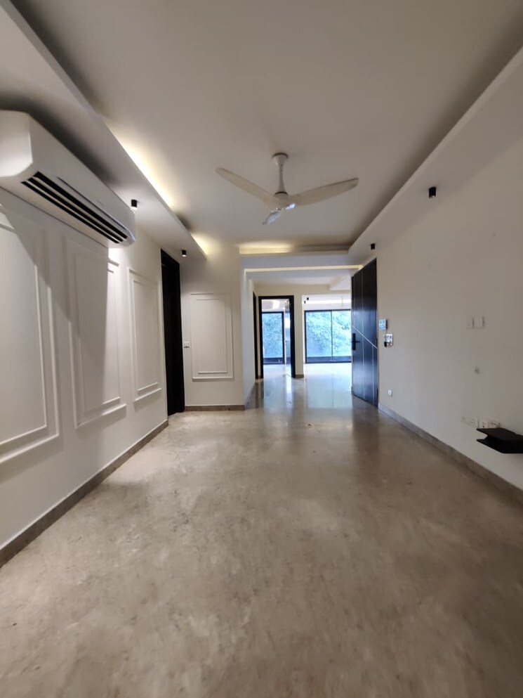 undefined, surya-cghs 4 Bedroom 300 Sq.Yd. Builder Floor In Sector 43 Gurgaon 9232632