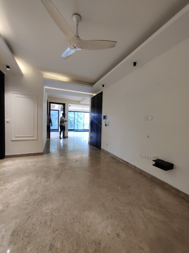 Room, surya-cghs 4 Bedroom 300 Sq.Yd. Builder Floor In Sector 43 Gurgaon 9232632