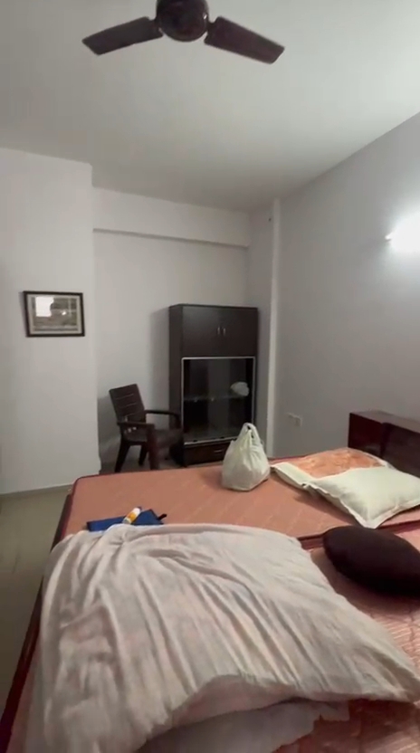 3.5 BHK + Servant Room Apartment For Rent in Homes 121