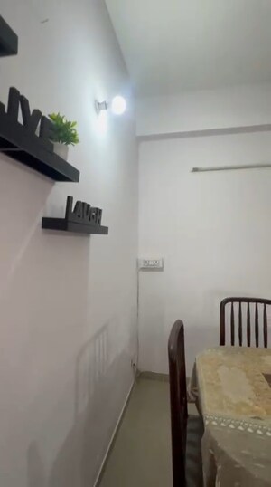Room in 3.5 BHK Apartment at Homes 121, Sector 121 – for Rent