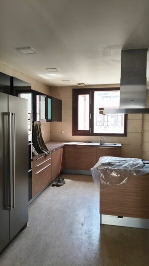 Kitchen in 4 BHK Builder Floor at Veera Safdarjung Enclave, Safdarjung Enclave – for Rent