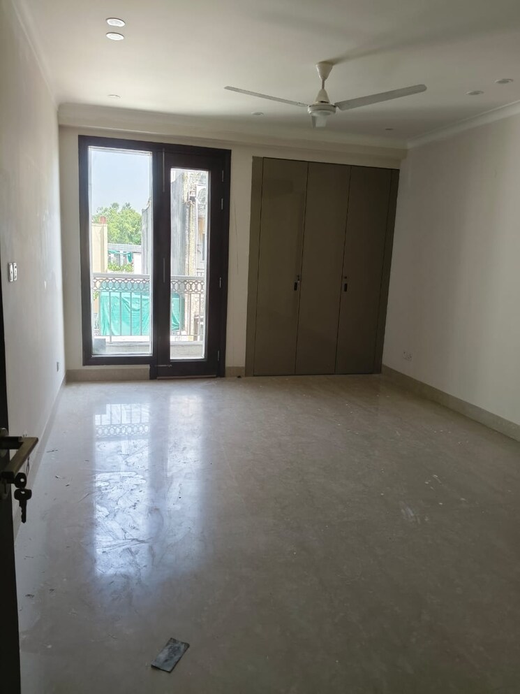 Room, veera-safdarjung-enclave 4 Bedroom 2500 Sq.Ft. Builder Floor In Safdarjung Enclave Delhi 9232650