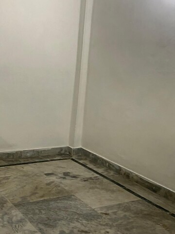 Balcony in 1 RK Builder Floor at Mayur Vihar – for Rent