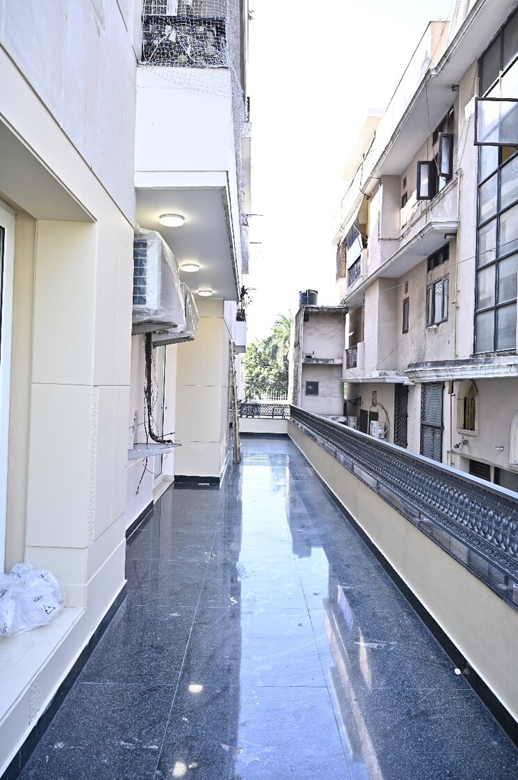 Balcony, greater kailash i 4 Bedroom 4500 Sq.Ft. Apartment In Greater Kailash I Delhi 9232684