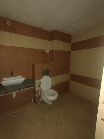 Bathroom in 4 BHK Apartment at Mahagun Mywoods, Sector 16c Greater Noida – for Rent